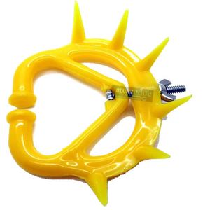 Vente en gros Outil vétérinaire anti-succion du lait pour veau Pieds en plastique pour l'élevage des bovins Vache Mouton - Product Image 1