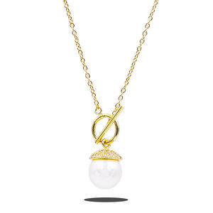 Collier élégant plaqué or avec pendentif perle et chaîne à maillons ronds en fausses perles pour femme, à porter au quotidien - Product Image 1