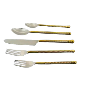 Haute qualité ronde et torsion couleur or poignée en acier inoxydable plaqué argent vaisselle cuillère couteau fourchette couverts ensemble - Product Image 1