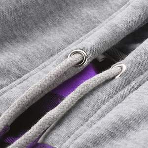 เสื้อเชิ้ตผู้ชายลายสก็อตคลาสสิก แขนยาว มีฮู้ด ติดกระดุม มีกระเป๋า เสื้อฮู้ดดี้ ผ้าแฟลนเนล สำหรับทุกฤดู เสื้อผู้ชาย - Product Image 4