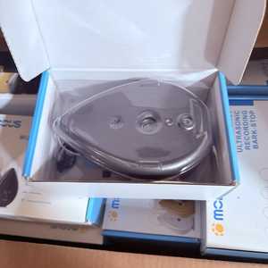 อุปกรณ์ควบคุมป้องกันการเห่าแบบชาร์จไฟได้พลาสติกอัลตราโซนิคสำหรับสุนัขมีหลายสีให้เลือก - Product Image 2