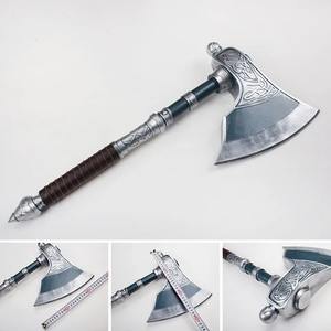 Hacha de Acero de Damasco de Grado Industrial NM de Steel Craft International, Mango de Madera de Fresno, Hoja de 4 3/4 Pulgadas, Longitud Total de 18 Pulgadas - Product Image 4