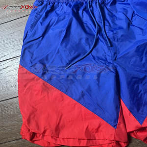 Short coupe-vent de style urbain pour femmes avec un design chic et un short coupe-vent ajusté doux au toucher - Product Image 3