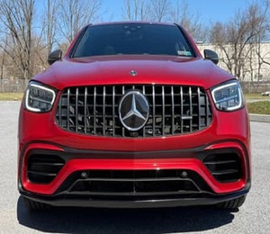 Mercedes-AMG GIC 63 S Coupé 2021, SUV a Gasolina con Neumáticos R19 y Techo Panorámico - Product Image 1