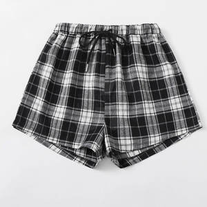 Short décontracté respirant taille moyenne pour femme avec tissu extensible confortable Short d'été en coton/polyester doux au toucher - Product Image 1