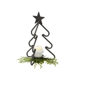 Candelabros rústicos Premium en metal para decoraciones de chimenea de Navidad con elementos cálidos de estilo festivo - Product Image 2
