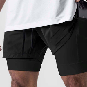 Short de gymnastique 2 en 1 uni noir personnalisé Short d'entraînement pour homme à doublure de compression léger à séchage rapide avec poches zippées - Product Image 5