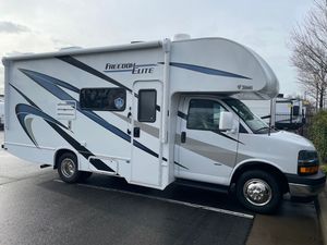 ใช้2023 th หรือฟรี Dom El motorhome - Product Image 2