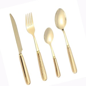 Couverts en acier inoxydable plaqués couleur or à poignée ronde, couverts allant au lave-vaisselle pour mariage, hôtel, ensemble de 4 produits - Product Image 1
