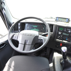 รถบรรทุกห้องเย็นอีซูซุ-กิก้า 6x4 ยูโร 6 สำหรับขนส่งอาหารแช่แข็ง รุ่นปี 2020 - Product Image 5