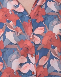 เสื้อเชิ้ตผ้าฝ้ายอ๊อกซ์ฟอร์ดปักลายสแกนโค้ด คอปกพับได้ ทรงหลวม สไตล์ลำลอง คลาสสิก ใช้ได้หลากหลาย ผลิตจากผ้าฝ้ายแท้ พร้อมดีเทลผ้าราฟเฟีย - Product Image 5