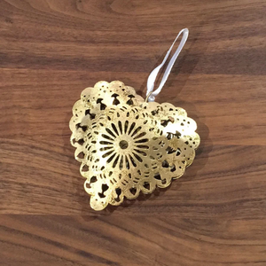 Coeur suspendu en fer doré de Noël Design moderne en forme de coeur suspendu Idéal pour la maison Décoration de villa Décoration d'hôtel - Product Image 5