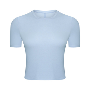 Vente en gros de vêtements de fitness pour femmes en polyester T-shirt léger à séchage rapide de sport sexy nouveau design haut à manches courtes de fitness yoga - Product Image 5