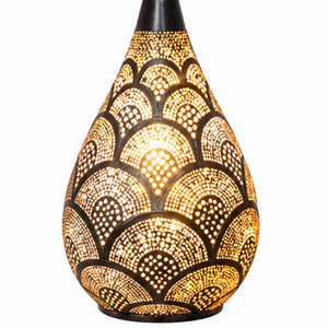 Lámpara de Mesa Metálica Marroquí Hecha a Mano con Patrones de Arco Perforados Intrincados, Acabado en Latón Dorado/Gris, Personalizable, Estilo Oriental - Product Image 6