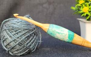 <b>Ergonomic</b> <b>Crochet</b> <b>Hooks</b> Easy Grip Wooden Resin Handle for Crocheting Best Gift Idea for Knitters - Product Image 3