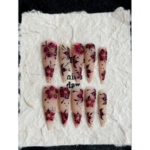 Crimson Petals Press on Nail Art Eleganti decorazioni per unghie da donna - Product Image 2