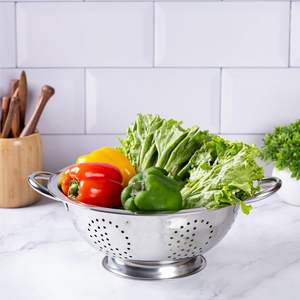 Passoire et égouttoir multifonction en acier inoxydable, compatible lave-vaisselle, écologique, sûr pour les aliments, pour le lavage des fruits et légumes - Product Image 1