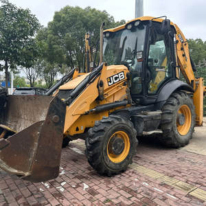 รถตักล้อยาง JCB 4CX สีเหลือง เครื่องยนต์ดีเซล พร้อมบุ้งกี๋สีดำ - Product Image 6