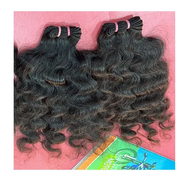 Paquets de cheveux humains non traités indiens bon marché de haute qualité, extensions de cheveux frisés crépus cheveux vierges alignés sur les cuticules