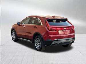 Cadillac XT4 Premium Luxury 2020, SUV Crossover 4 portes, essence turbo, traction avant, régulateur de vitesse adaptatif, intérieur cuir foncé, pneus R18, boîte automatique - Product Image 2