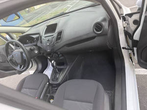 Mejor Auto Usado 2015 Ford Fiesta S LHD - Product Image 2