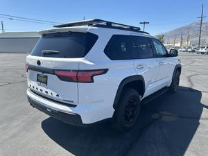 Toyota Sequoia TRD Pro d'occasion 2025 - Product Image 4