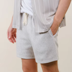 Shorts pour hommes en gros directement de l'usine, plusieurs options de couleurs, tissu confortable en coton et polyester avec cordon de serrage, fabrication sur mesure - Product Image 4