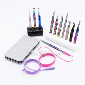 Juego de pinzas para pestañas de acero inoxidable con extensión de volumen profesional tipo bota de 90 grados por encargo Categoría de producto aislada - Product Image 5