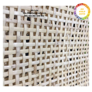 Rouleau de rotin naturel de qualité supérieure, avec un tissage propre et une structure stable, parfait pour les panneaux de meubles et les meubles en kit. - Product Image 4