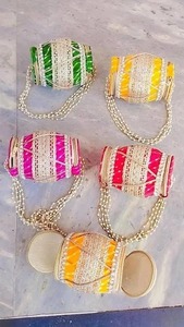 Bolsas de Regalo Dholak Hechas a Mano para Recuerdos de Boda, Bolsas de Regalo con Cremallera de Doble Cara para Haldi, Mehendi, Despedidas de Soltera y Festivales - Product Image 3