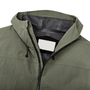 แจ็กเก็ตน้ำหนักเบากันน้ำสำหรับผู้ชายเสื้อนอกกันลมเสื้อระบายอากาศผลิตแบรนด์ได้ตามต้องการ - Product Image 3