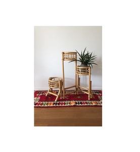 ตะกร้าสานด้วยมือเชือกปอกระเจาพร้อมขาตั้งสำหรับการตกแต่งในร่มและกลางแจ้ง - Product Image 1