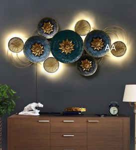 Art mural métallique de luxe, décoration artistique suspendue pour espaces intérieurs haut de gamme, sculpture murale métallique moderne pour la décoration de la maison - Product Image 4
