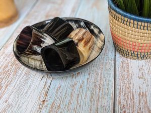 BOL EN CORNE DE BUFFALO NATUREL DE QUALITÉ ELEVATE Disponible dans toutes les tailles Artisanat en corne indienne Bol en corne décoratif pour la maison et - Product Image 5