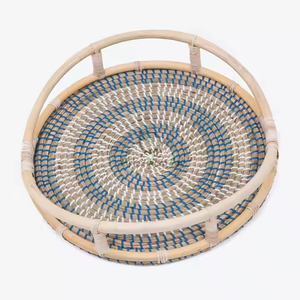 Plateau en jonc de mer tissé élégant pour bureau à domicile et décoration de table basse - Product Image 4