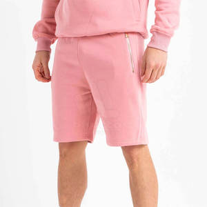 Conjunto de Sudadera con Capucha y Pantalones Cortos para Hombre, Diseño Moderno Hecho en Pakistán - Product Image 5