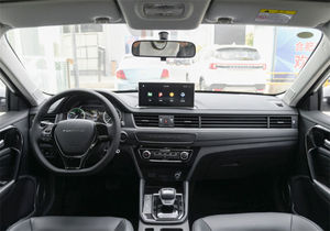 Feng-xing S60 EV, Auto Eléctrico de Nueva Energía, Volante a la Izquierda, Autonomía de 430 km, Sedán de 4 Puertas y 5 Plazas, Potencia de 110 kW, China - Product Image 4