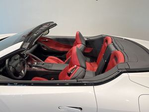 Gran Oferta: Lexus LC 500 Convertible RWD 2023, Impecable, Listo para Enviar - Product Image 3