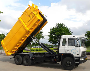 Offre Spéciale Alff Trading Compactor Camion à ordures 4X2 Manuel Diesel Euro 3 en vente en Autriche - Product Image 1