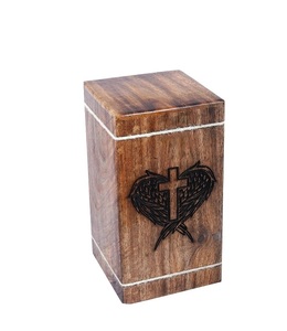 Urnes de crémation en bois dur pour cendres humaines Urne funéraire en bois de grande taille pour columbarium Angel Wing Heart Cross 250 pouces cubes - Product Image 5