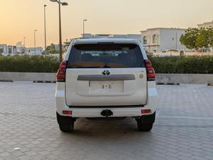 Toyota Prado TXL 2.7L Benzina Turbo Diesel V4 Automatico R18 Euro VI con Telecamera a 360° in Ottime Condizioni - Modello 2023 - Product Image 4