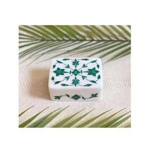 Boîtes à bijoux indiennes faites à la main de forme carrée avec nacre pour bagues et montres prix de gros - Product Image 1