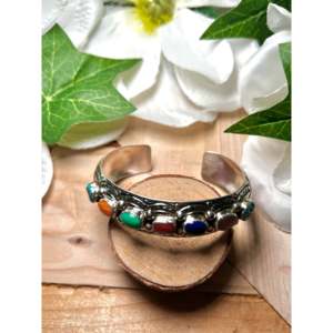 Elegante Brazalete de Plata de Ley con Múltiples Piedras de Grace Silver, Accesorio de Moda - Product Image 5