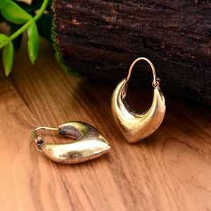 Pendiente de joyería bohemio de aro de corazón de latón Bali inflado, pendiente hecho a mano de latón puro de declaración de latón liso Vintage, aro gitano único - Product Image 3