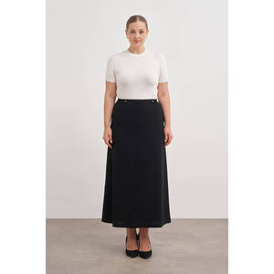 Jupe crayon en soie brodée à imprimé léopard avec taille empire - Product Image 1