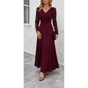 Robe en crêpe scintillante à manches longues, col en V ondulé, bordée de dentelle, pour femme, 37531 - Bourgogne - Product Image 1