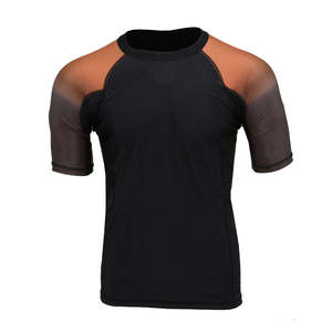 Haut de sport à manches courtes pour homme, avec logo personnalisé, à séchage rapide, compressif, pour la gym - Product Image 1