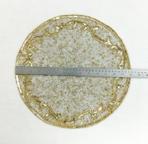 Mantel Individual Bordado a Mano de Lujo, Estilo Clásico, Diseño Floral Primaveral, Ecológico, con Cuentas, Multicolor, Decoración para el Hogar y Bodas - Product Image 4