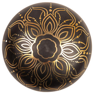 Bol chantant tibétain fabriqué à la main, parfait pour la méditation, le yoga, la guérison par le son, améliorant vos pratiques de bien-être spirituel - Product Image 6