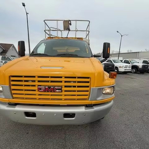 Camión Tractor de Servicio Pesado para Carretera 6x4 Equipado con Plataforma Elevadora de Tijera/Cesta, Diésel, para Operaciones de Flota - Product Image 1